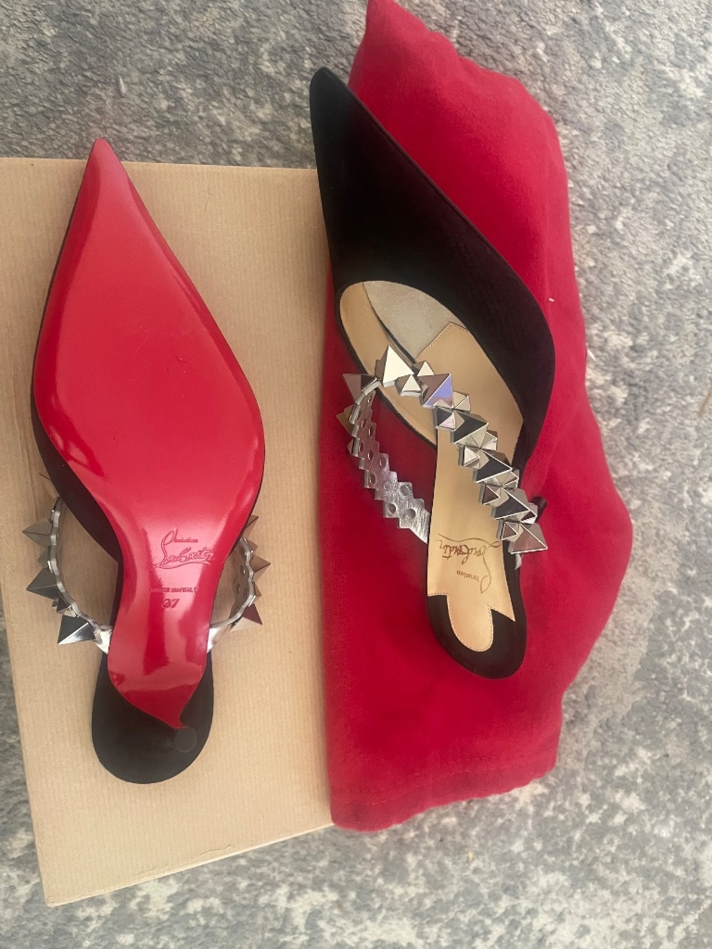 Shoes - Picture 5 of 6